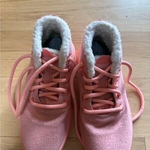 Allbirds high top wool runner up Pink Cozy Lined Lace-Up Sneakers size 6.